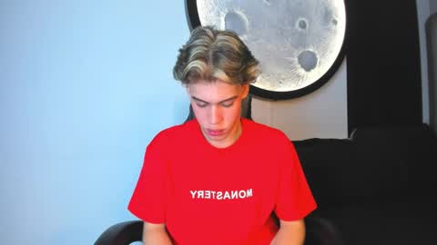 Snapshot of lucian_greyy chatting on 11-10-25, 05:06 lucian_greyy online show from 11-10-25, 05:06