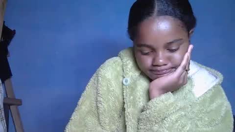 luciana012 online show from 09-22-25, 06:21