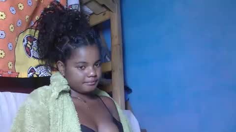 luciana012 online show from 10-18-25, 07:03