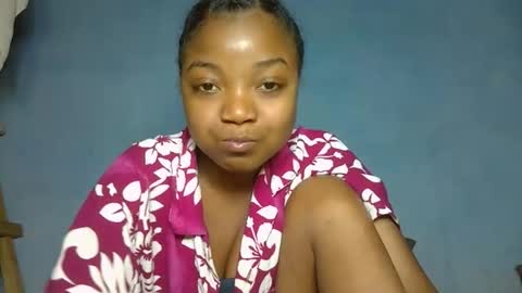 luciana012 online show from 11-02-25, 03:25