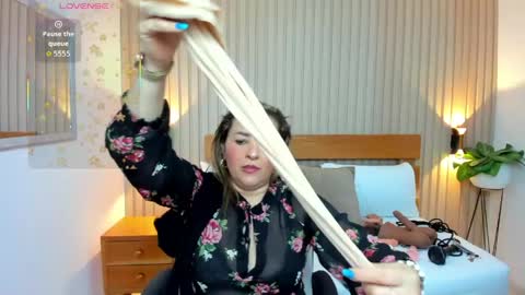 Luciana online show from 05-21-26, 12:23