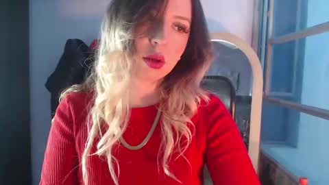 Snapshot of luciana_evaans chatting on 01-13-25, 01:17 Luciana Evans online show from 01-13-25, 01:17