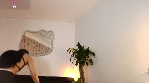 Snapshot of luciana_glow chatting on 04-30-26, 02:51 luciana_glow online show from 04-30-26, 02:51