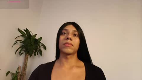Snapshot of luciana_glow chatting on 06-17-26, 08:10 luciana_glow online show from 06-17-26, 08:10