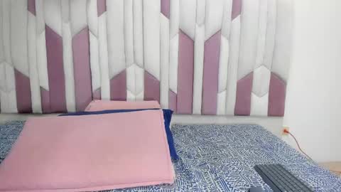 instagram luciana417  online show from 02-11-25, 03:08