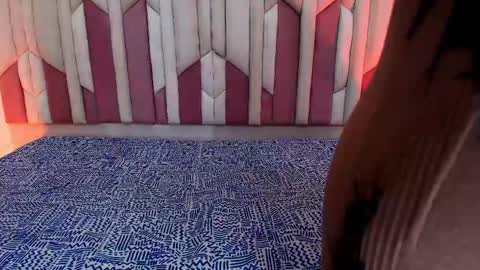 instagram luciana417  online show from 10-04-25, 03:15