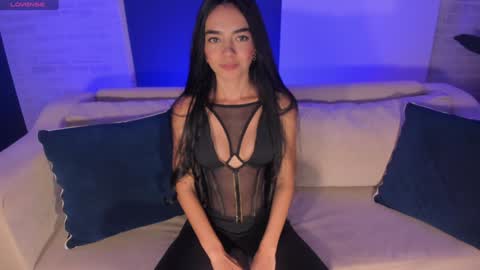 Luciana Miller  online show from 01-11-25, 01:27
