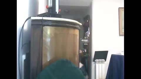 Luciano online show from 10-07-25, 01:47