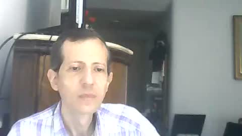 Luciano online show from 04-19-26, 06:10