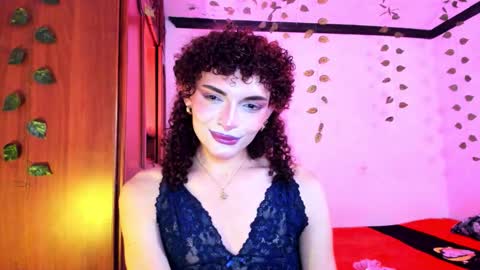 Lucy or Lucian 3 Come to my social Links3   online show from 11-30-25, 06:06