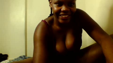 luciaresa online show from 07-21-26, 01:35