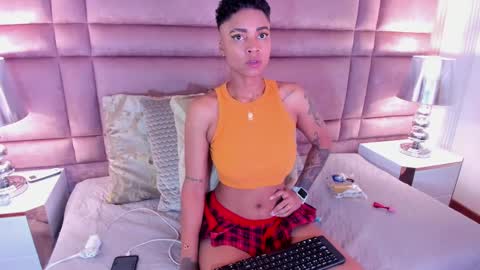  lucia wallace  online show from 02-14-25, 02:50