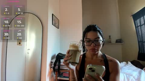 luciaxluna online show from 01-14-26, 12:22