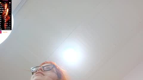 Snapshot of lucie_nicolls chatting on 12-04-24, 11:13 Lucie online show from 12-04-24, 11:13