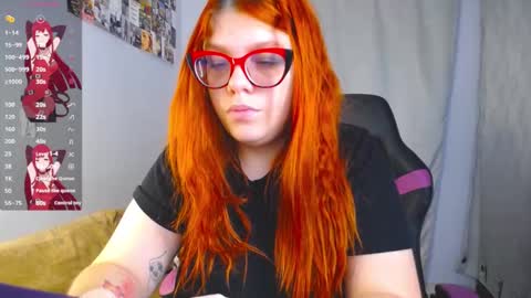 Snapshot of lucie_nicolls chatting on 03-09-25, 09:25 Lucie online show from 03-09-25, 09:25