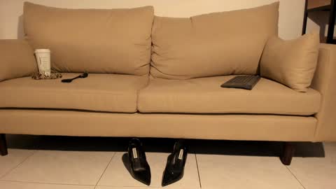 Snapshot of lucie_oude_ chatting on 01-04-25, 12:37 Lucie online show from 01-04-25, 12:37