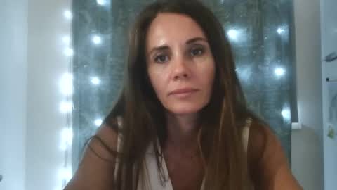 LucieMack online show from 09-10-25, 09:26