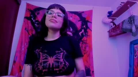 Snapshot of luciferrx666 chatting on 07-04-26, 10:05 camila online show from 07-04-26, 10:05