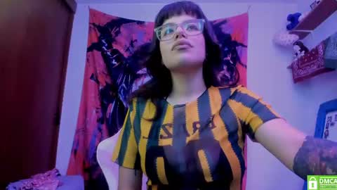 Snapshot of luciferrx666 chatting on 07-20-26, 05:33 camila online show from 07-20-26, 05:33
