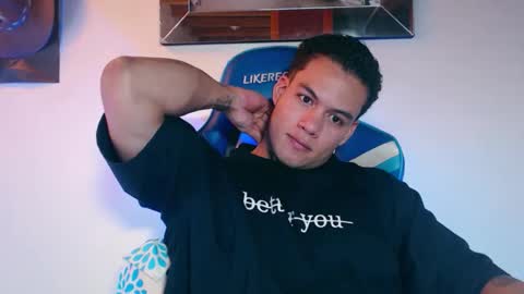 luciferstar01 online show from 04-16-26, 06:52