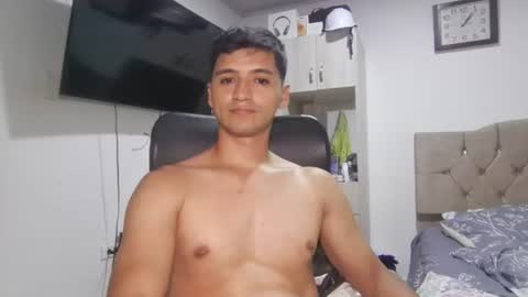 Snapshot of lucifferr_ chatting on 06-13-26, 04:32 leonel online show from 06-13-26, 04:32