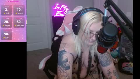 lucigooseygonewild online show from 10-25-25, 08:25