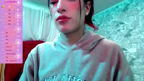 Lucia online show from 02-17-25, 02:26