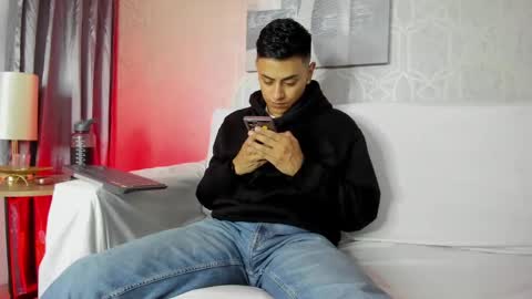 Leo online show from 02-09-25, 11:47