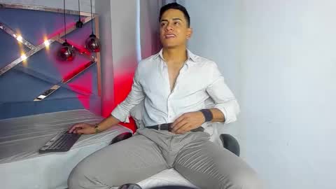 Snapshot of lucii_fer_ chatting on 03-13-26, 11:28 Leo online show from 03-13-26, 11:28