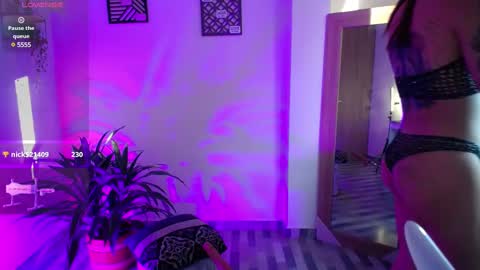 Snapshot of luciiana_lol chatting on 12-10-24, 11:32 luciiana online show from 12-10-24, 11:32