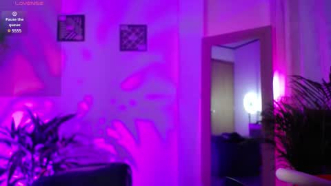 Snapshot of luciiana_lol chatting on 12-25-24, 06:20 luciiana online show from 12-25-24, 06:20