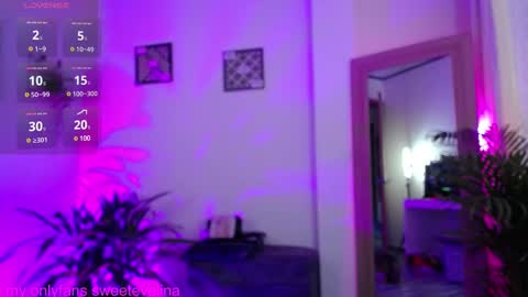 Snapshot of luciiana_lol chatting on 01-10-25, 11:33 luciiana online show from 01-10-25, 11:33