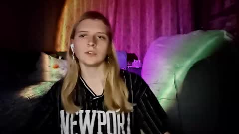 Monika online show from 10-08-25, 08:50