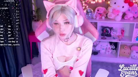 Lucy UwU online show from 05-15-26, 04:58