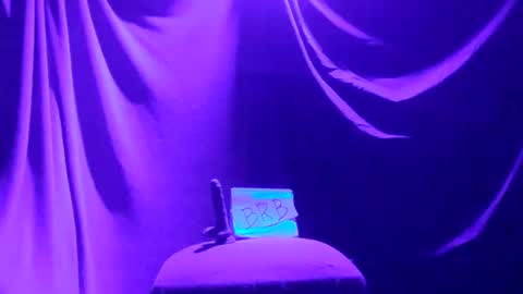 Snapshot of luckazy chatting on 01-01-25, 04:39 Lucky Eid Azy online show from 01-01-25, 04:39