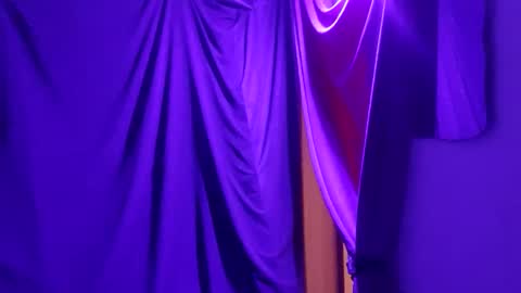 Snapshot of luckazy chatting on 01-22-25, 03:20 Lucky Eid Azy online show from 01-22-25, 03:20