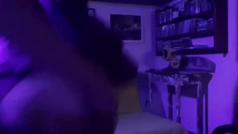 Snapshot of luckazy chatting on 02-12-25, 02:35 Lucky Eid Azy online show from 02-12-25, 02:35