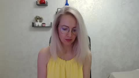 Arina online show from 03-05-25, 03:51