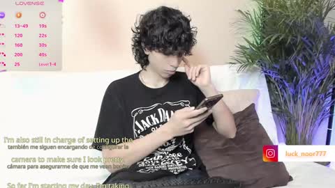 Noor online show from 12-05-24, 05:17