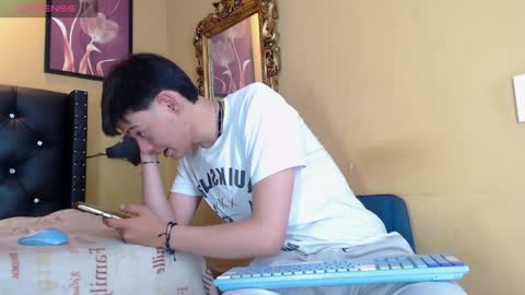 Snapshot of luckk_ chatting on 04-04-26, 05:06 luckk_ online show from 04-04-26, 05:06