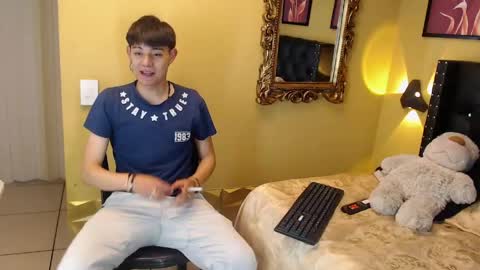 Snapshot of luckk_ chatting on 04-28-26, 04:50 luckk_ online show from 04-28-26, 04:50