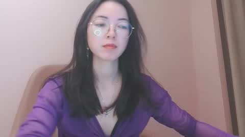 Snapshot of luckrose chatting on 03-18-26, 12:47 Jinn online show from 03-18-26, 12:47