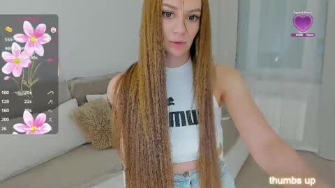 Snapshot of lucky__lady_ chatting on 06-04-26, 08:59 lucky__lady_ online show from 06-04-26, 08:59