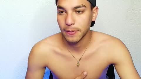 Snapshot of lucky_blessed chatting on 01-12-25, 12:49 lucky_blessed online show from 01-12-25, 12:49