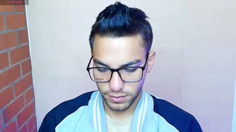 Snapshot of lucky_blessed chatting on 03-05-25, 04:35 lucky_blessed online show from 03-05-25, 04:35