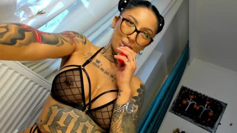 lucky_deniz online show from 01-25-25, 10:40