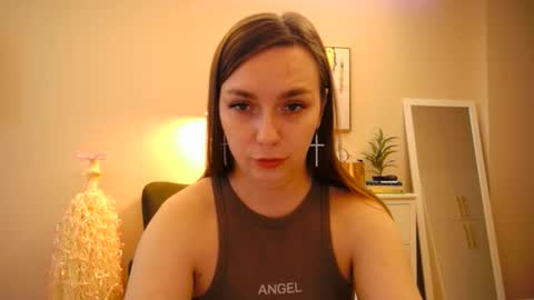 lucky_foryou_baby online show from 01-06-25, 12:02