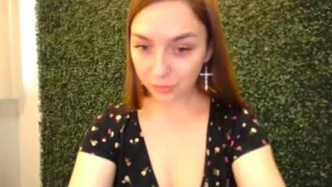 lucky_foryou_baby online show from 02-16-25, 09:59