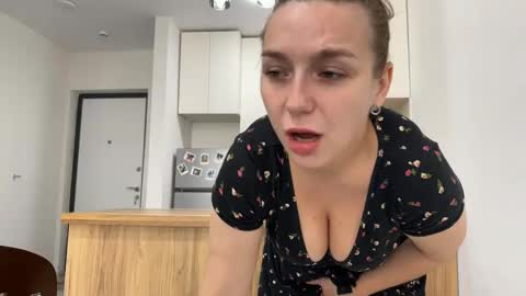 Snapshot of lucky_foryou_baby chatting on 11-05-25, 06:46 lucky_foryou_baby online show from 11-05-25, 06:46