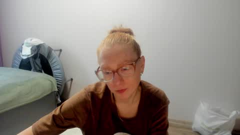 Snapshot of lucky_licky20 chatting on 12-08-24, 03:53 lucky_licky20 online show from 12-08-24, 03:53